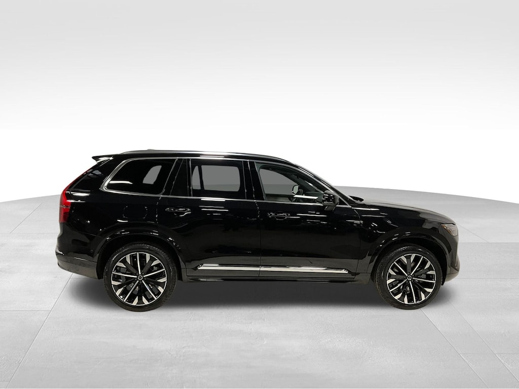 New 2026 Volvo XC90 plug-in hybrid T8 Plus 7-Seater SUV
