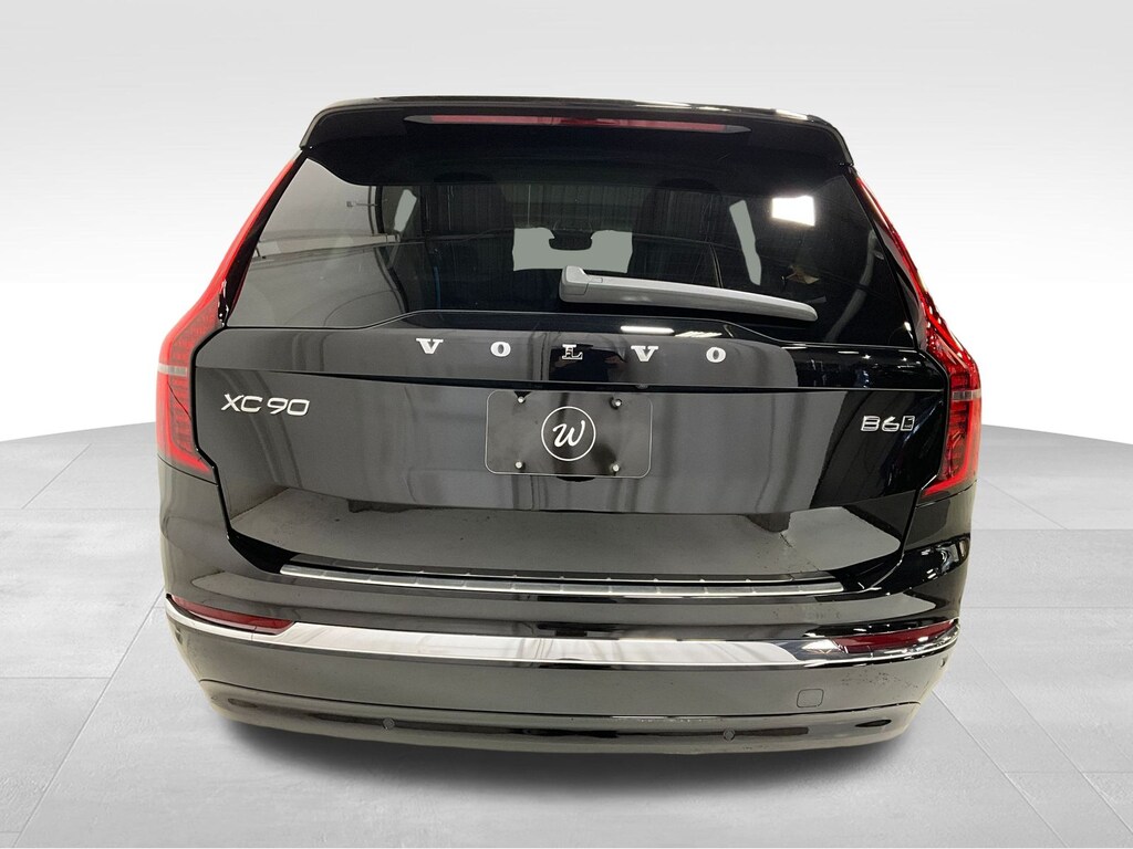 New 2026 Volvo XC90 B6 Plus 7-Seater SUV