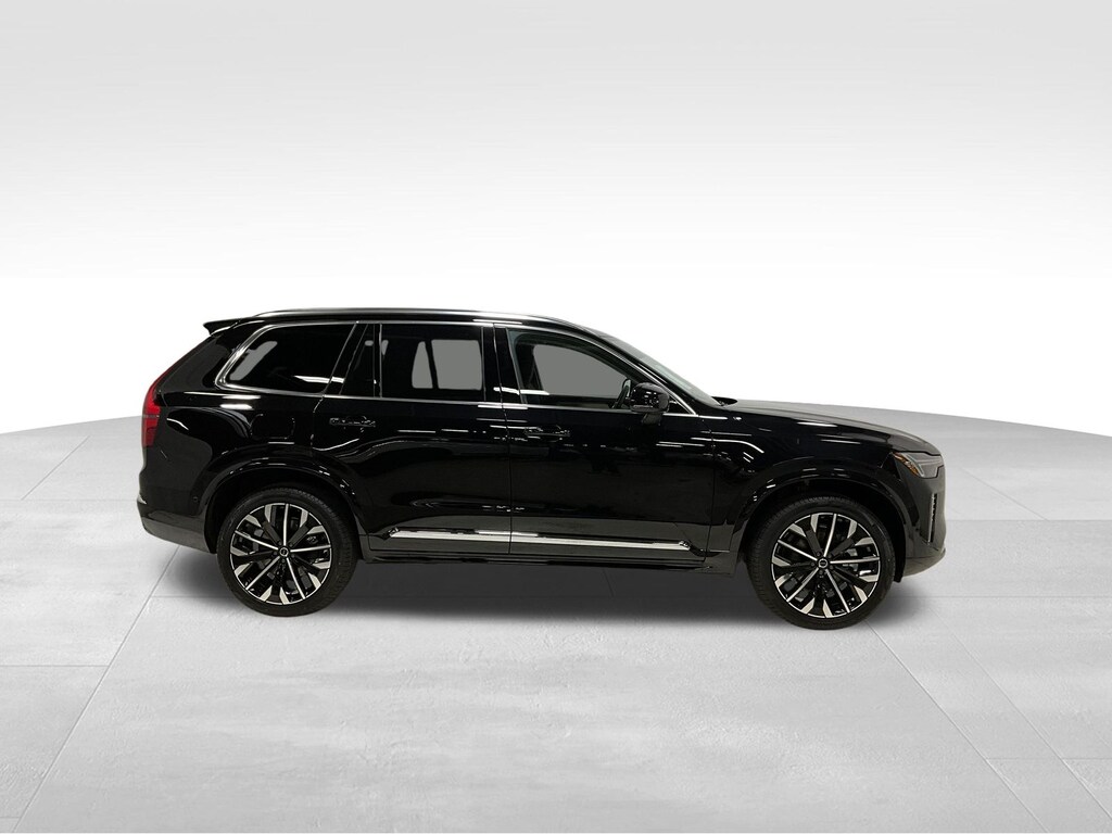 New 2026 Volvo XC90 B6 Plus 7-Seater SUV