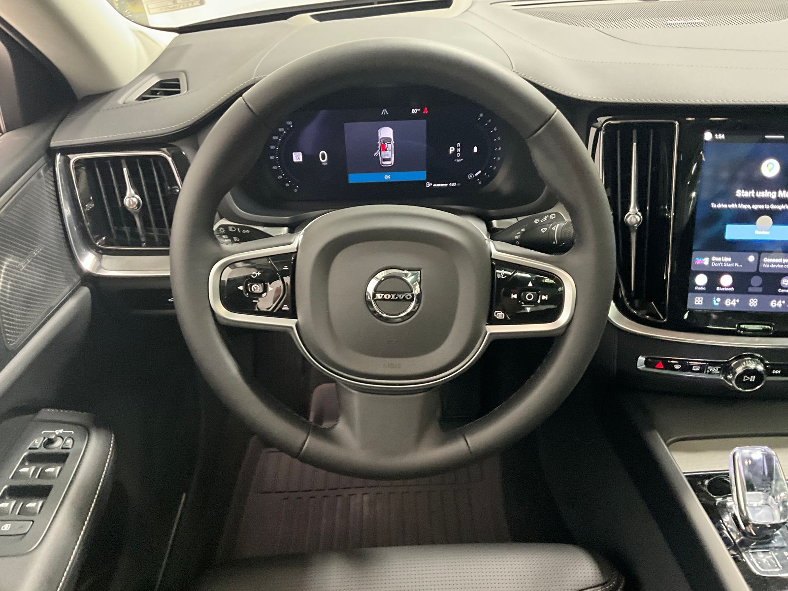 2026 Volvo V60 Cross Country B5 photo 4