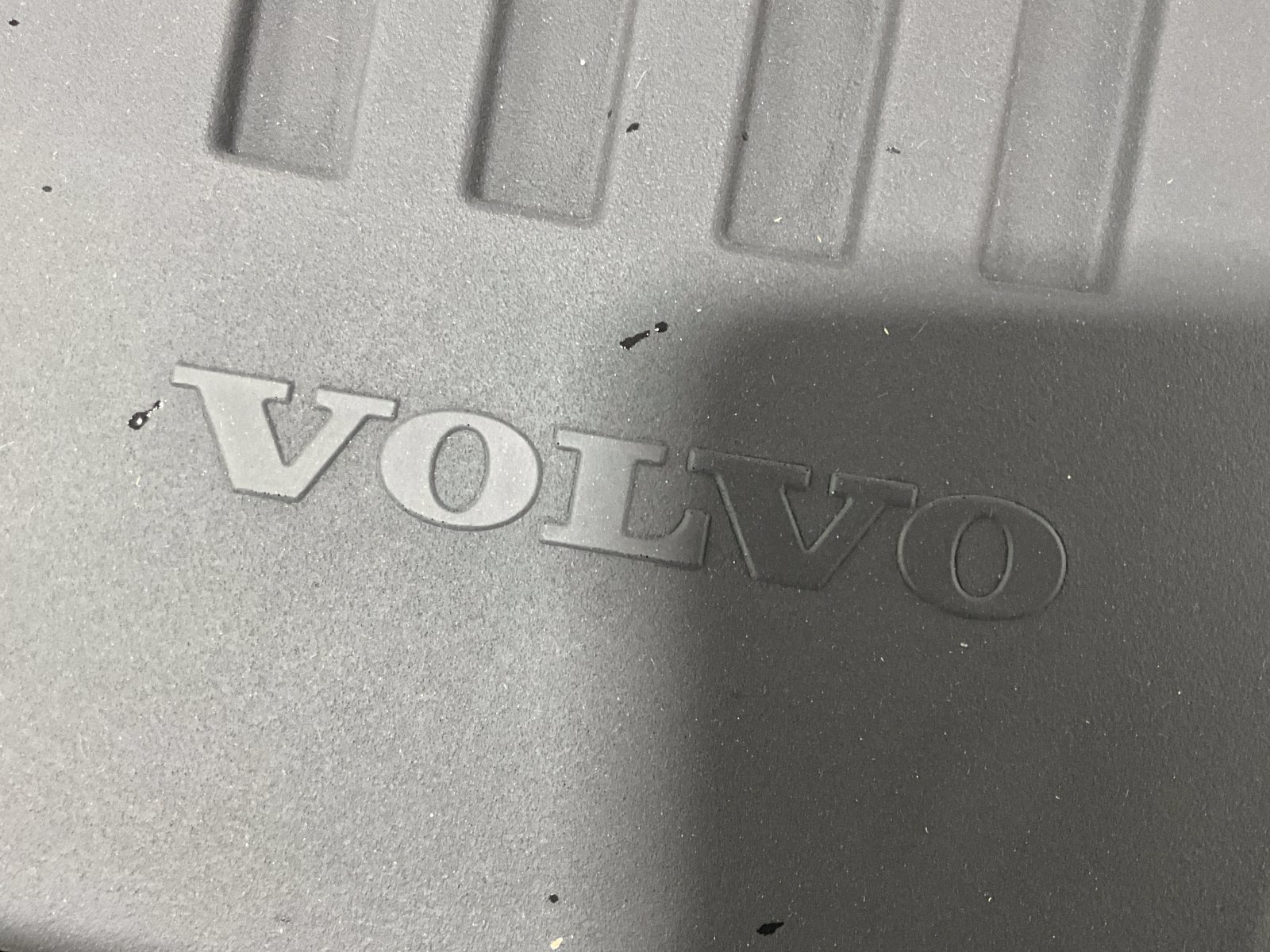2026 Volvo XC60 Plus - Photo 28