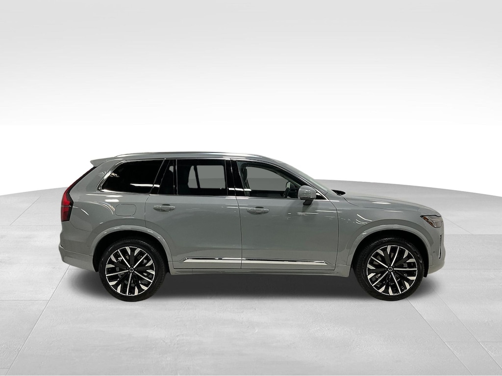 New 2026 Volvo XC90 plug-in hybrid T8 Ultra 7-Seater SUV