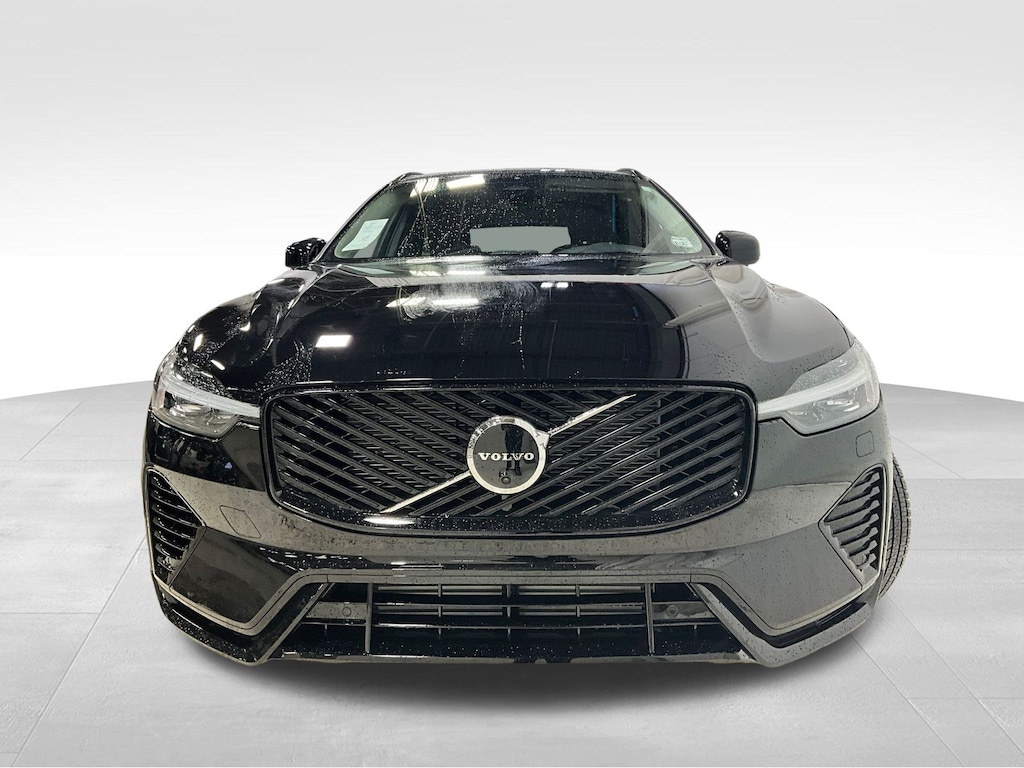 New 2026 Volvo XC60 plug-in hybrid T8 Ultra SUV