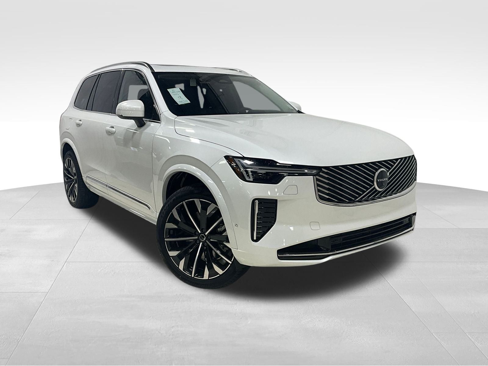 2025 Volvo XC90 Ultra's photo