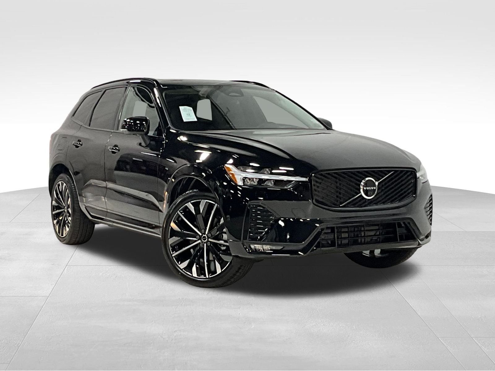 2026 Volvo XC60 Ultra's photo
