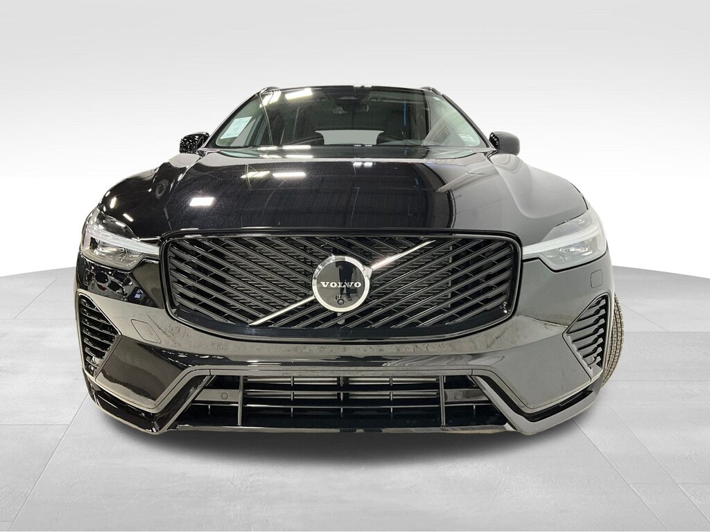 New 2026 Volvo XC60 plug-in hybrid T8 Ultra SUV