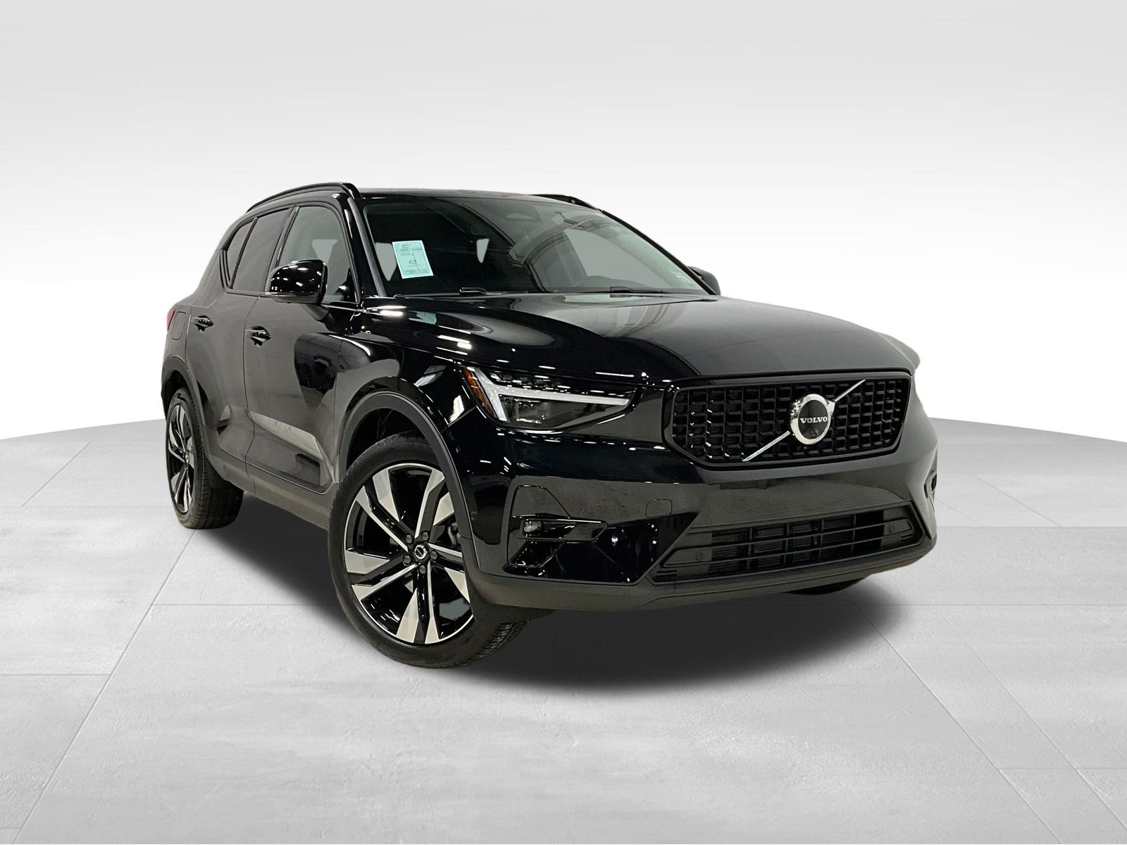 2026 Volvo XC40 Ultra's photo