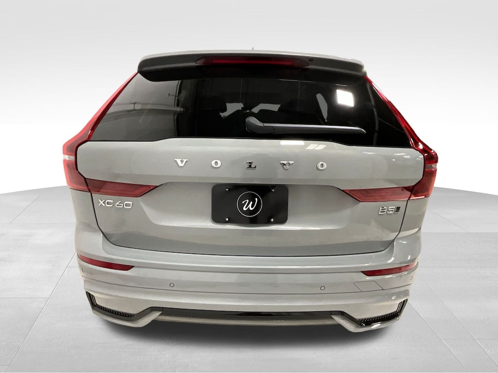 New 2026 Volvo XC60 B5 Ultra SUV