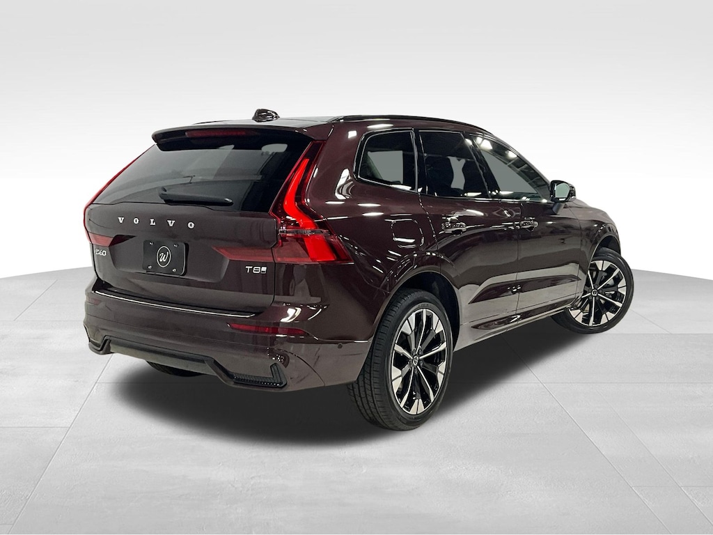 New 2026 Volvo XC60 plug-in hybrid T8 Plus SUV