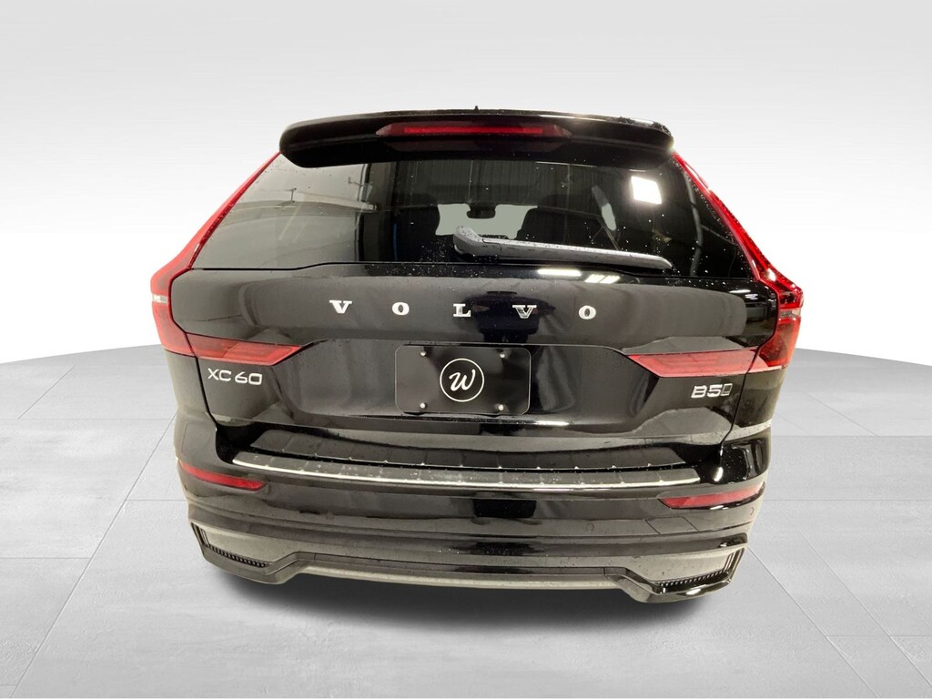 New 2026 Volvo XC60 B5 Ultra SUV