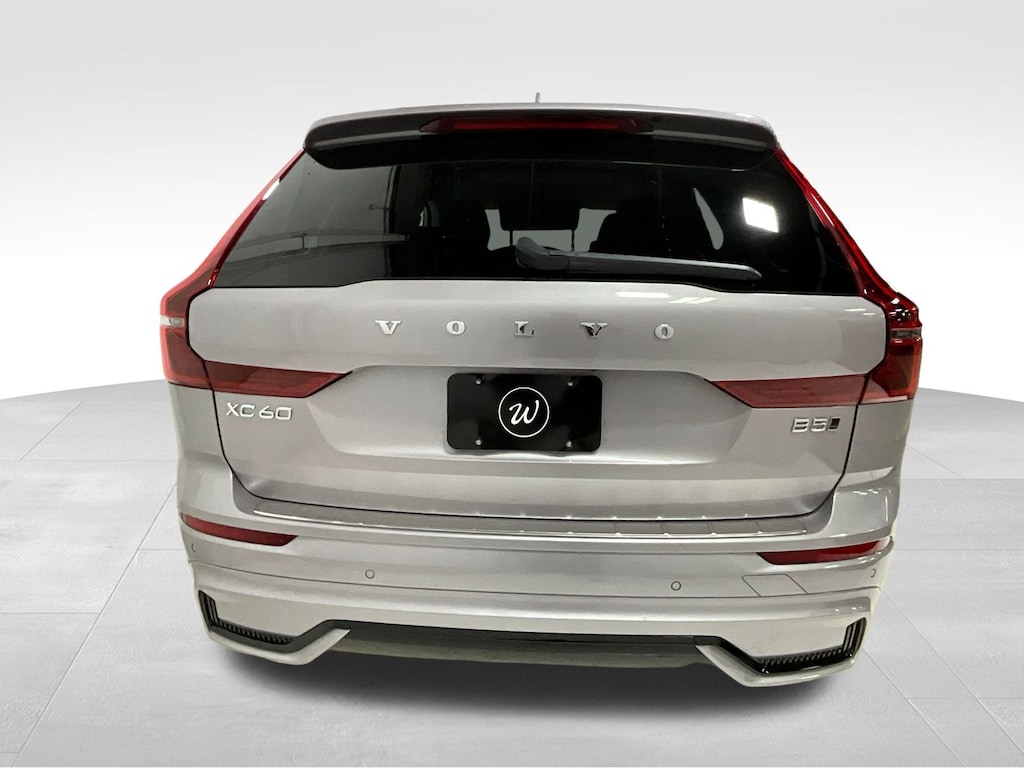 New 2026 Volvo XC60 B5 Plus SUV