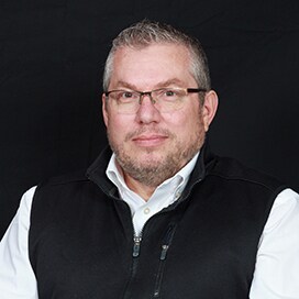 Staff member Arvin Six from ID_aff48bcf0147