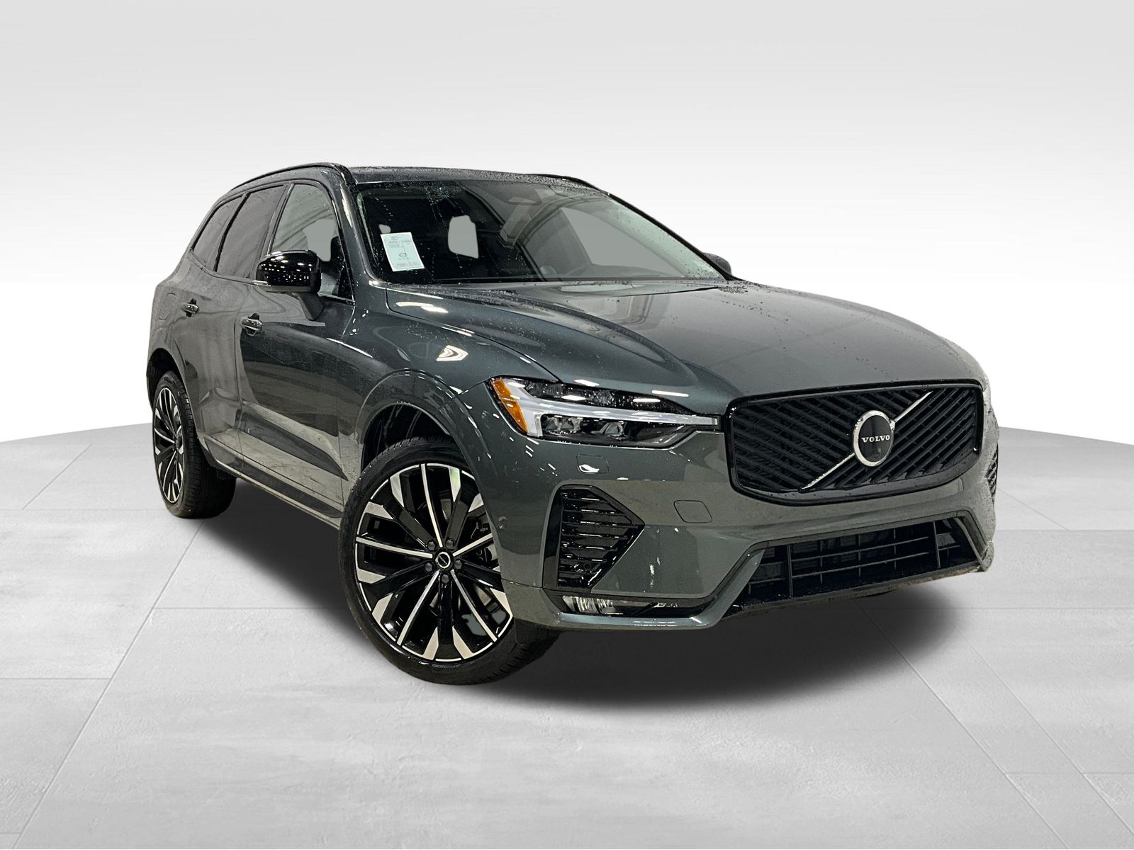 2026 Volvo XC60 Ultra's photo