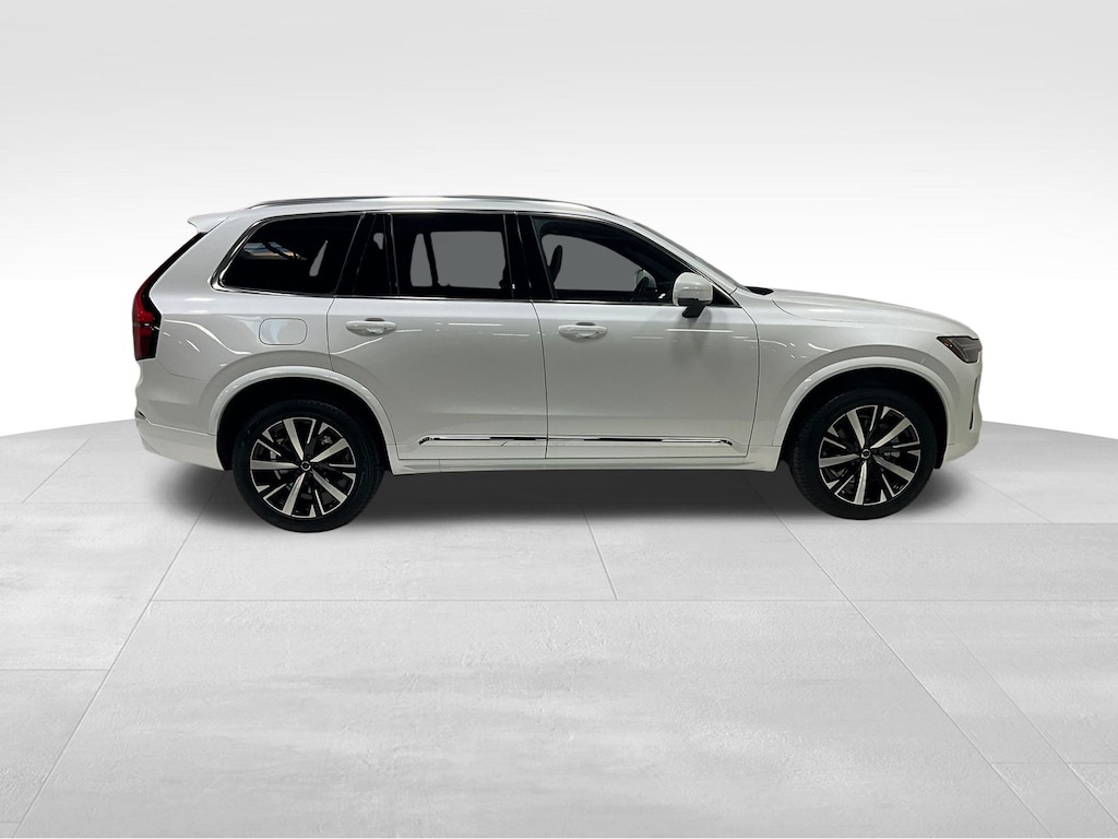 New 2026 Volvo XC90 B5 Core SUV