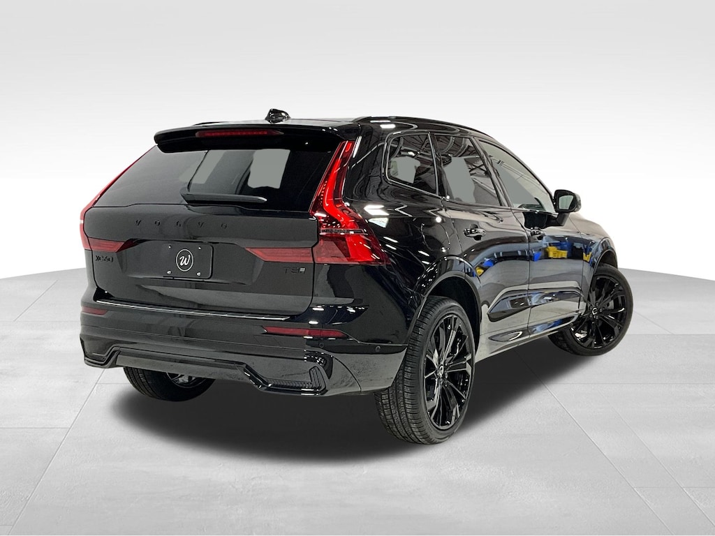 New 2026 Volvo XC60 plug-in hybrid T8 Ultra Black Edition SUV