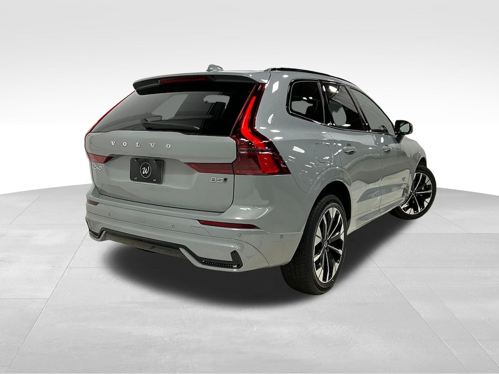 New 2026 Volvo XC60 B5 Ultra SUV