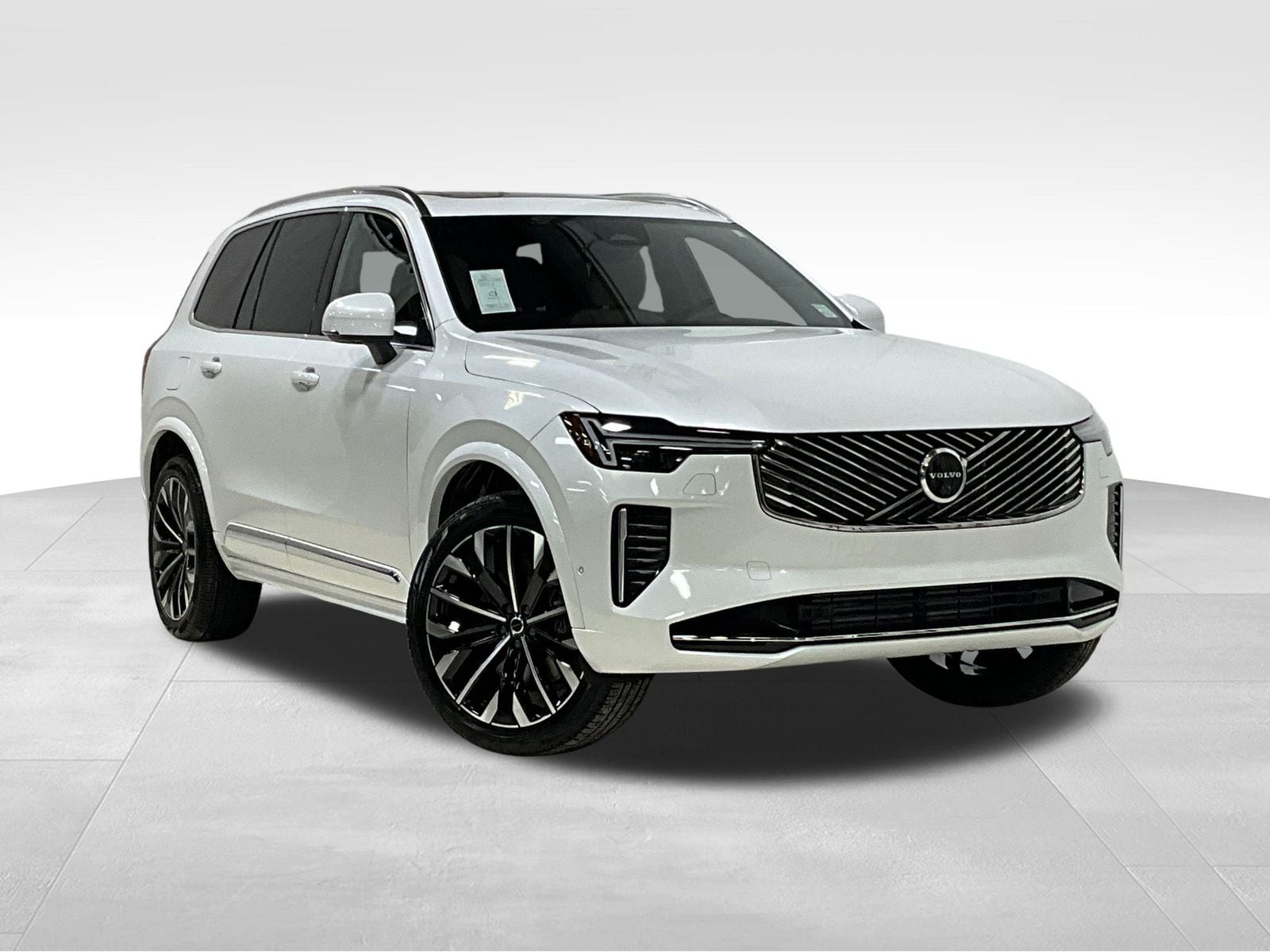 2026 Volvo XC90 T8 Recharge Plus Bright 7-Seat 4WD's photo