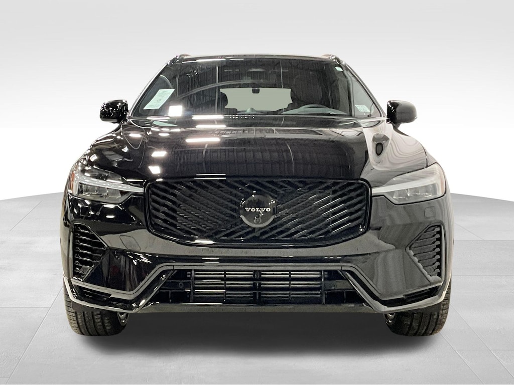 New 2026 Volvo XC60 plug-in hybrid T8 Ultra Black Edition SUV