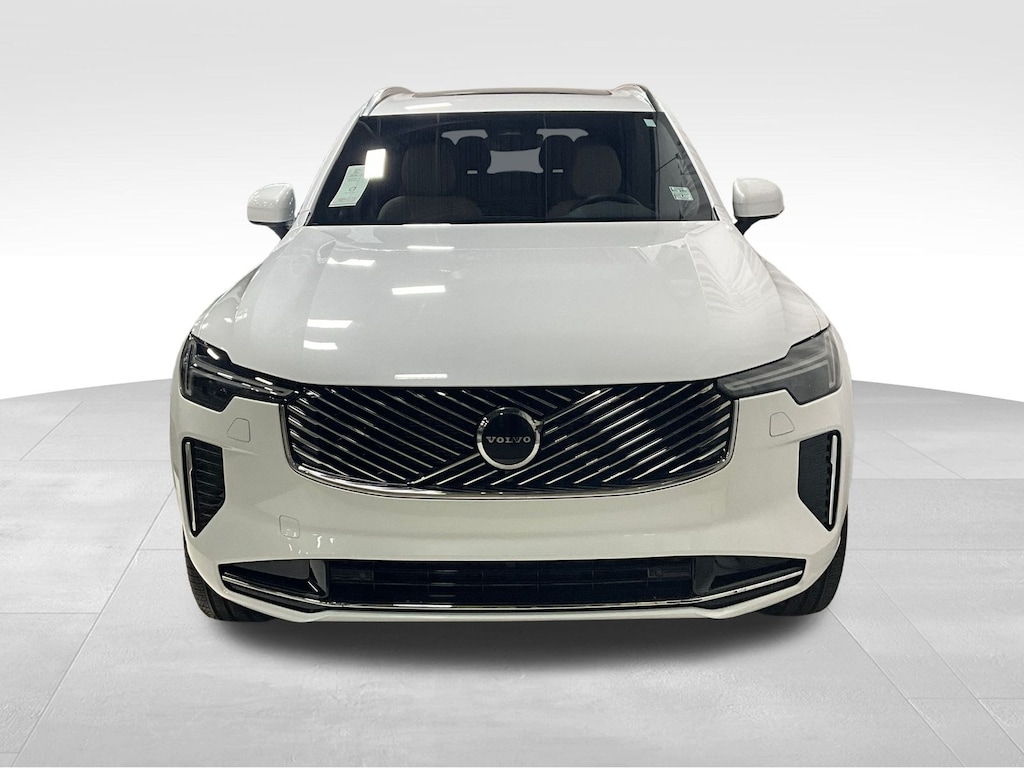 New 2026 Volvo XC90 B5 Core SUV