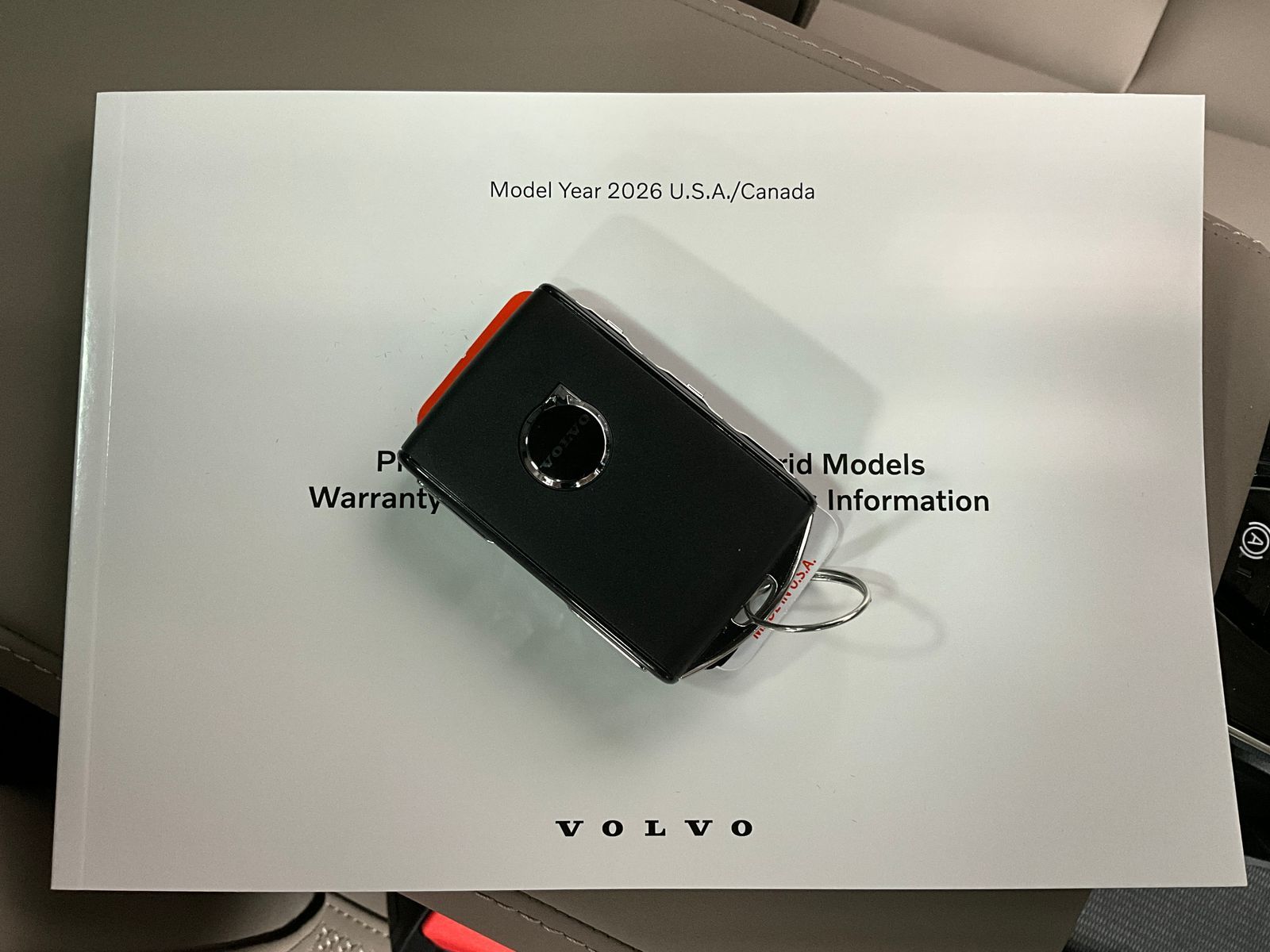 2026 Volvo XC90 Plus - Photo 11