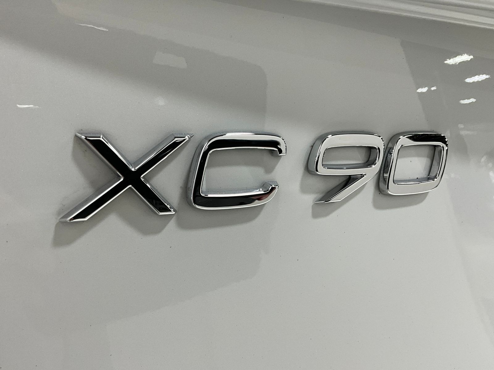 2026 Volvo XC90 Plus - Photo 28