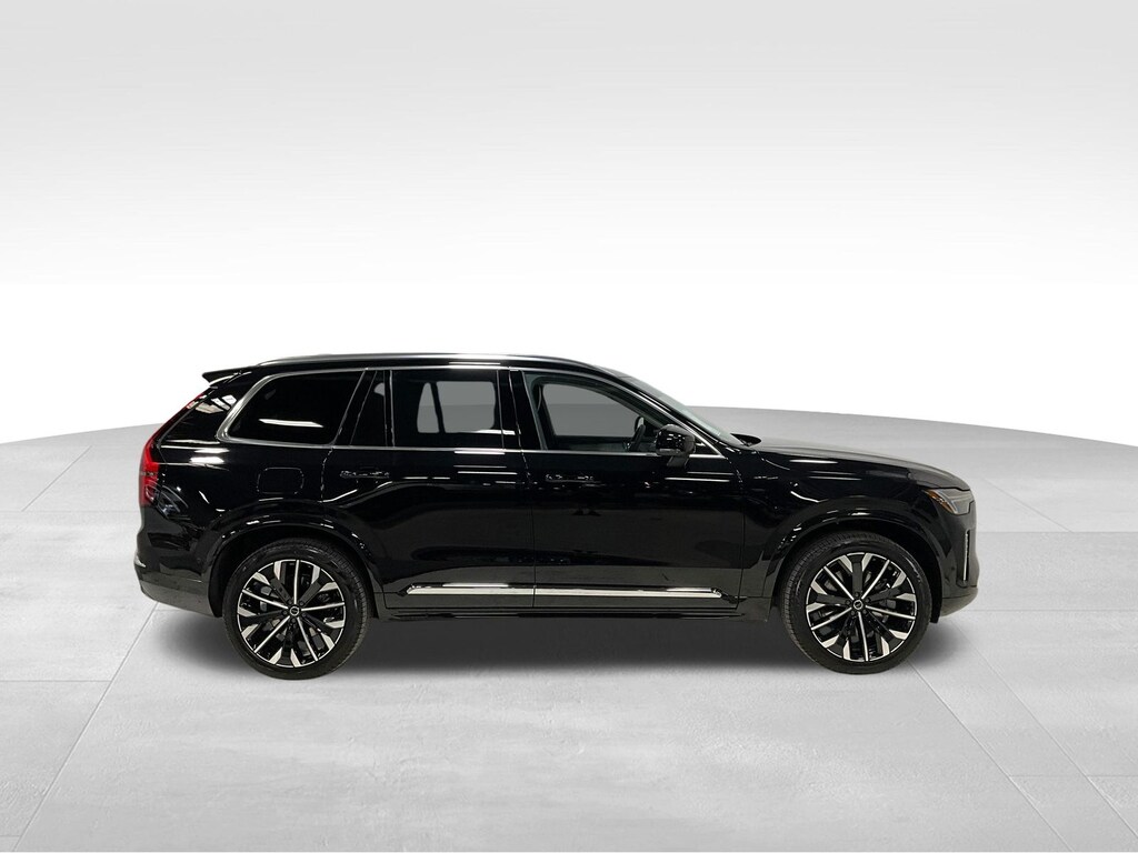 New 2026 Volvo XC90 plug-in hybrid T8 Ultra 7-Seater SUV