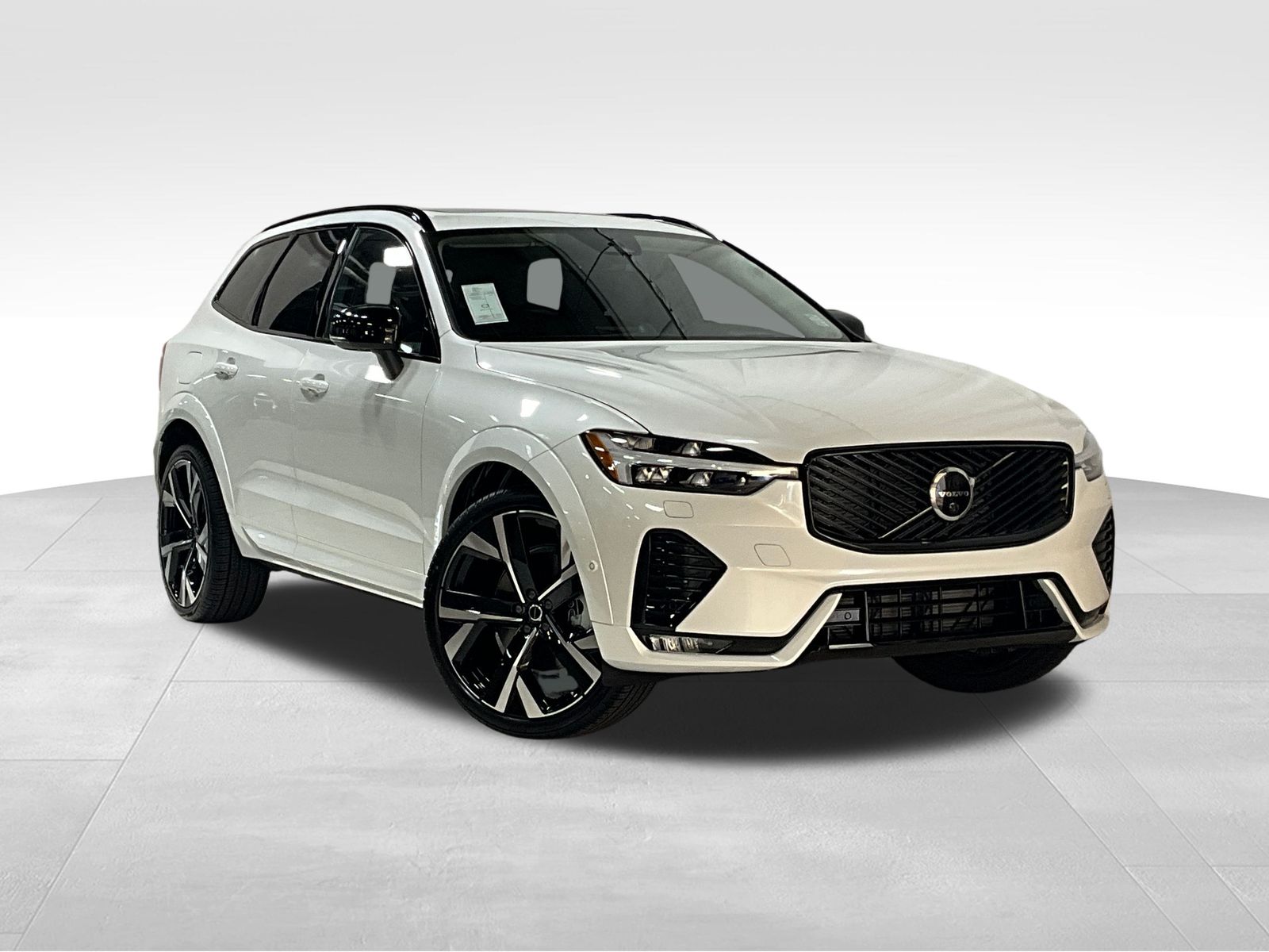 2026 Volvo XC60 Ultra's photo