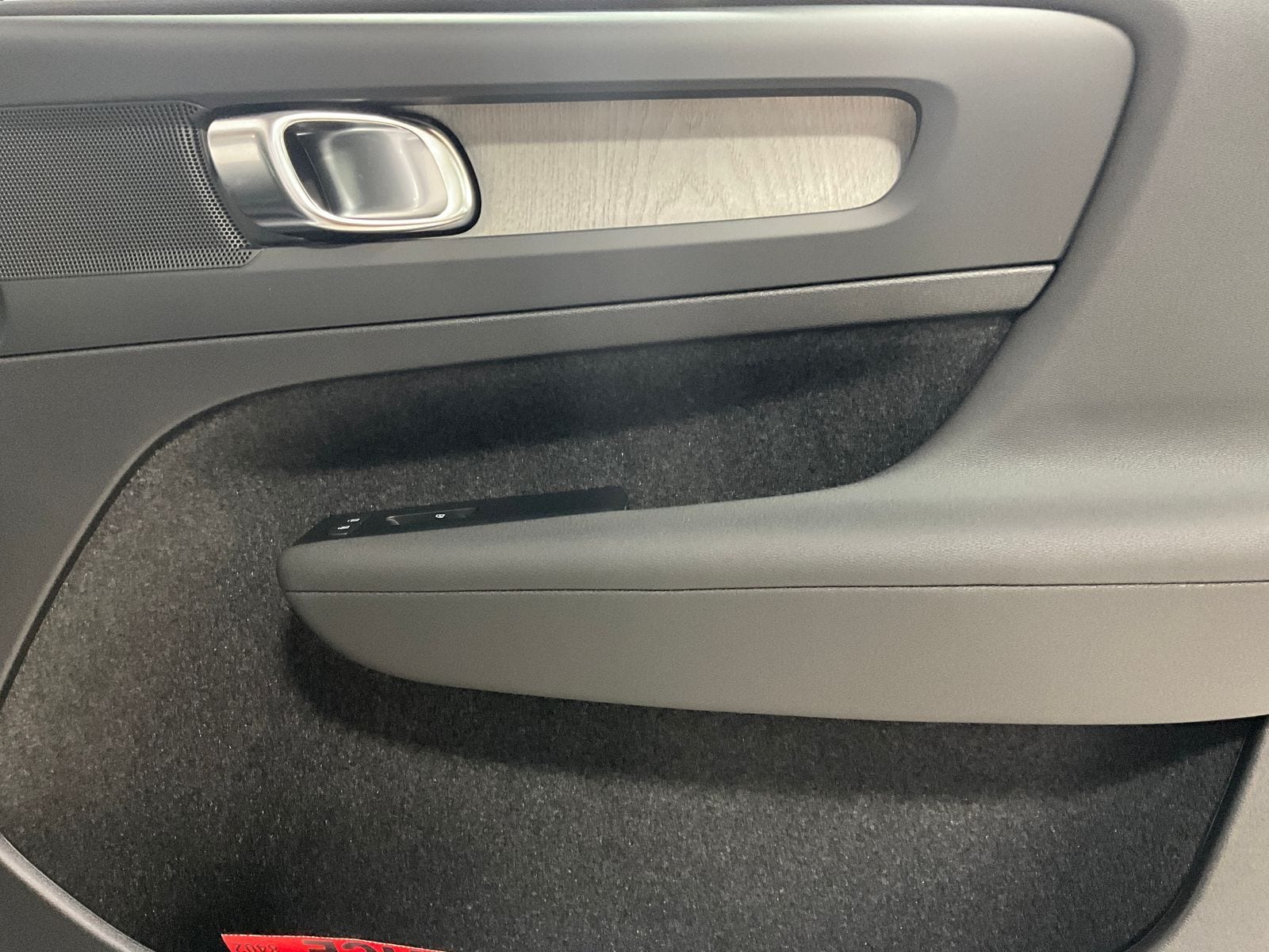 2026 Volvo XC40 Plus - Photo 20