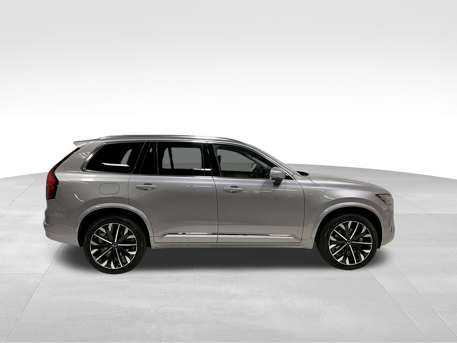 2026 Volvo XC90 photo 3