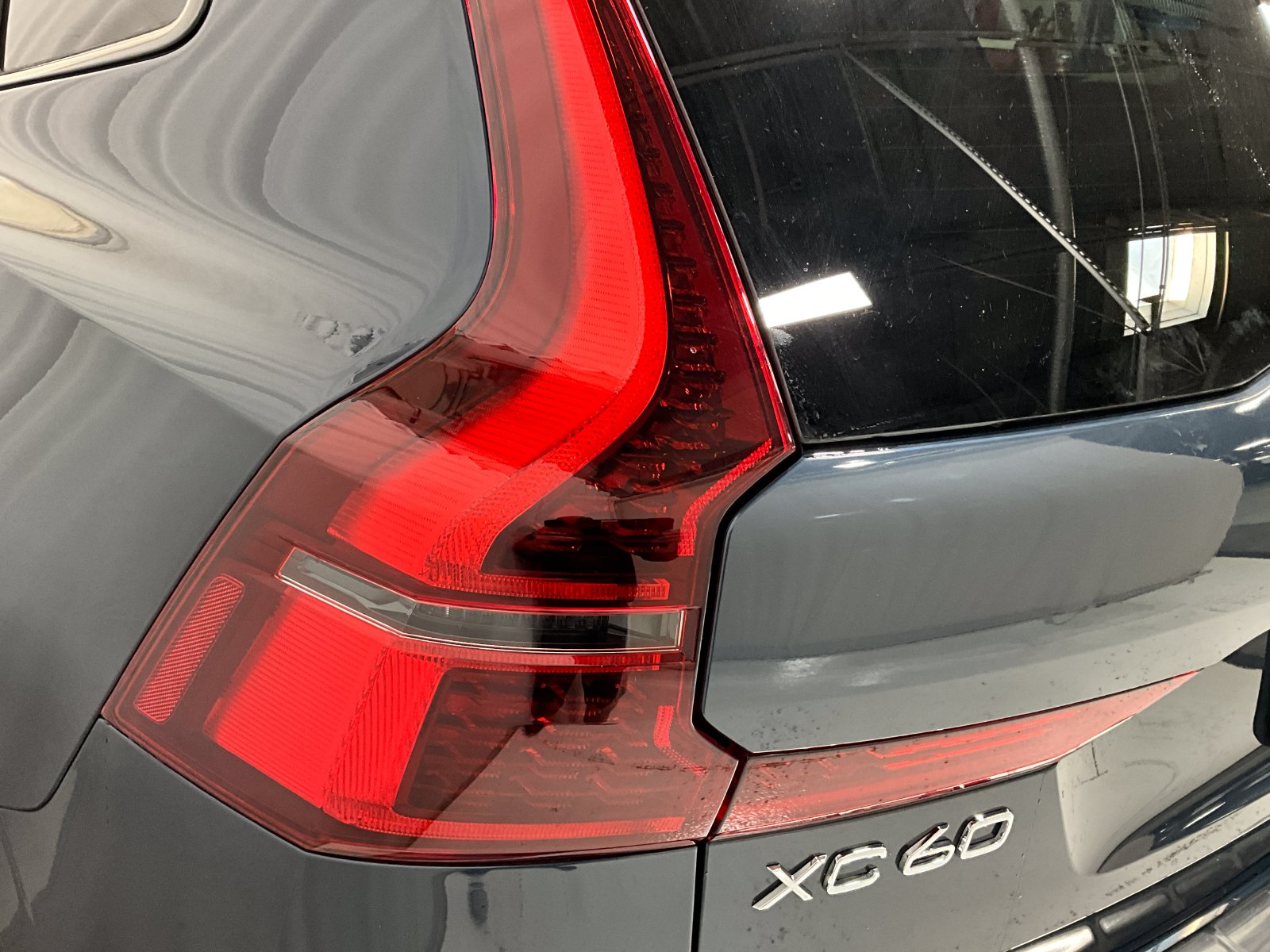 2026 Volvo XC60 Plus - Photo 25