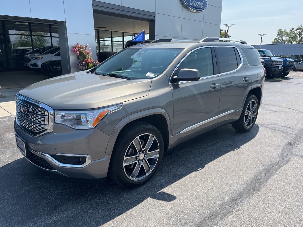 Used 2019 GMC Acadia Denali with VIN 1GKKNXLS6KZ219192 for sale in Willowbrook, IL