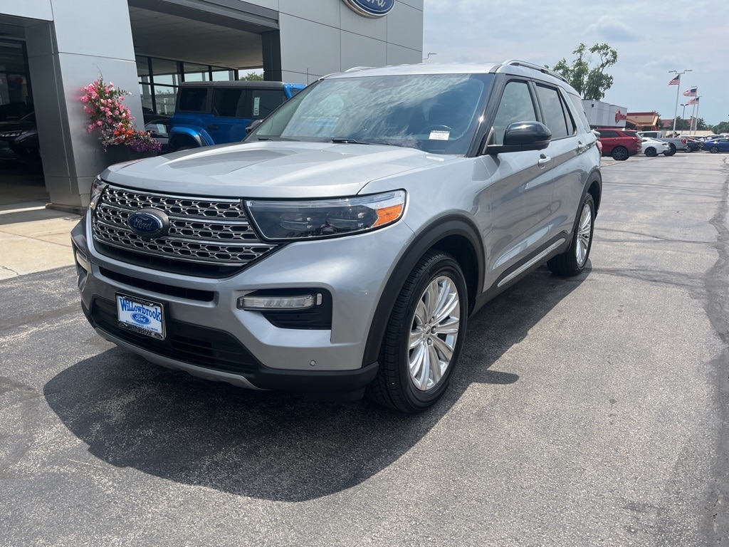 Used 2021 Ford Explorer Limited with VIN 1FMSK8FH7MGA40437 for sale in Willowbrook, IL