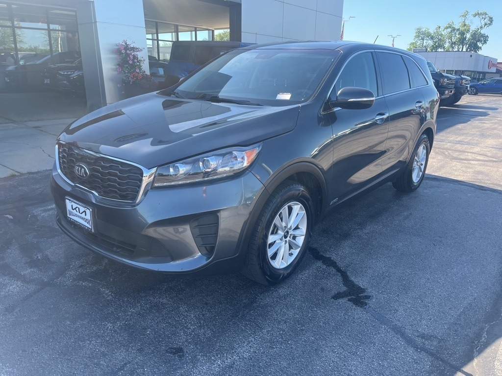 Used 2020 Kia Sorento LX with VIN 5XYPG4A37LG630364 for sale in Willowbrook, IL