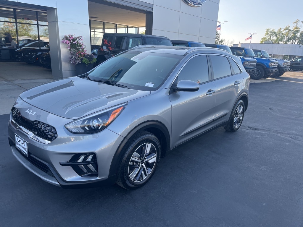 Certified 2022 Kia Niro LXS SE with VIN KNDCB3LC9N5527866 for sale in Willowbrook, IL