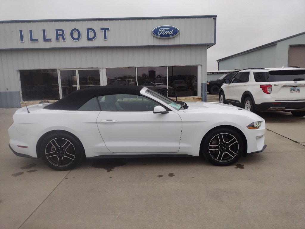 2020 Ford Mustang