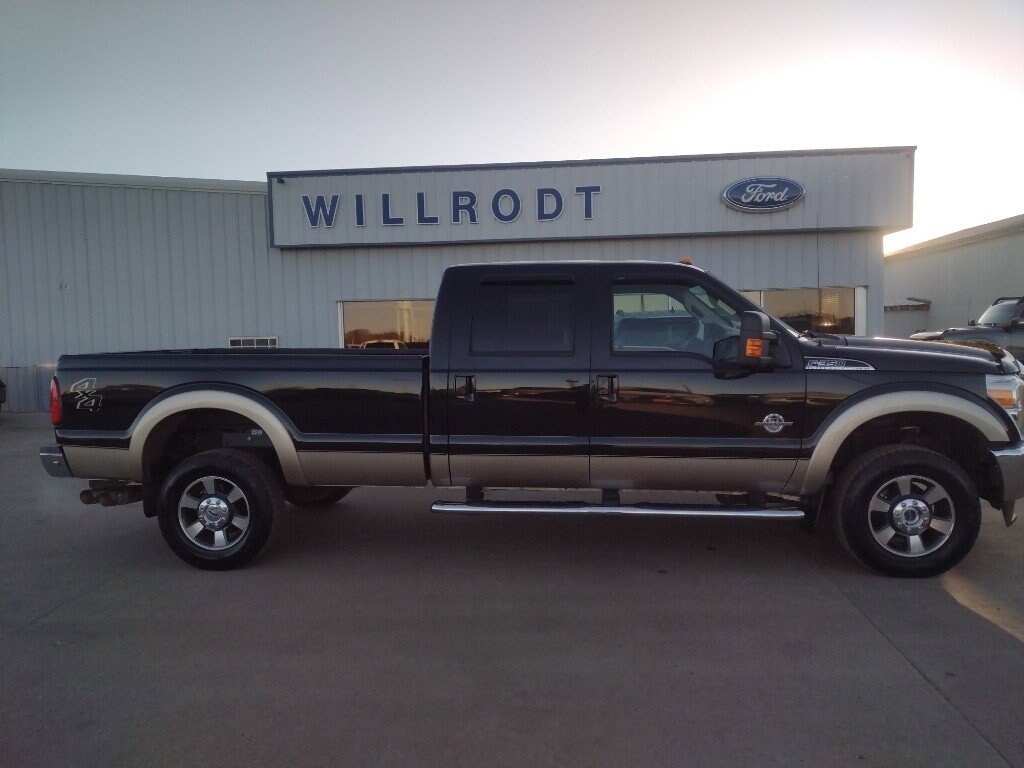Used 2012 Ford Super Duty F-350 SRW Lariat Truck Crew Cab