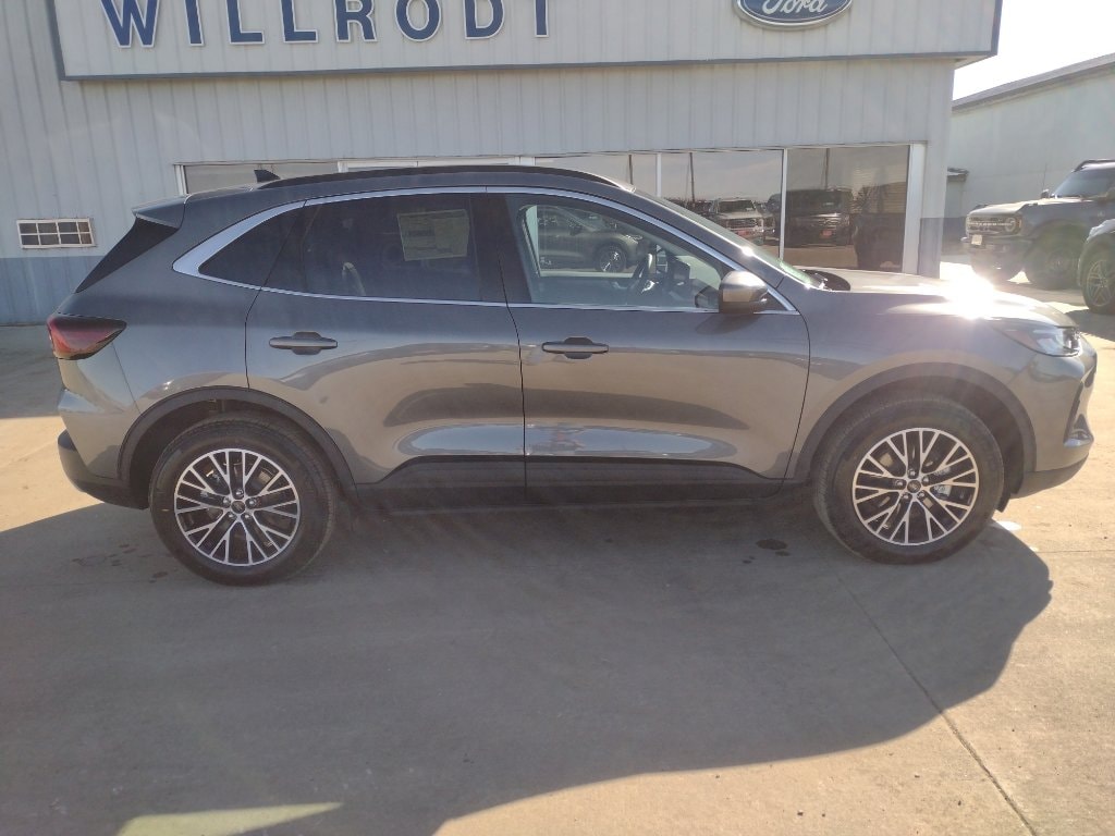 New 2026 Ford Escape PHEV PHEV FWD