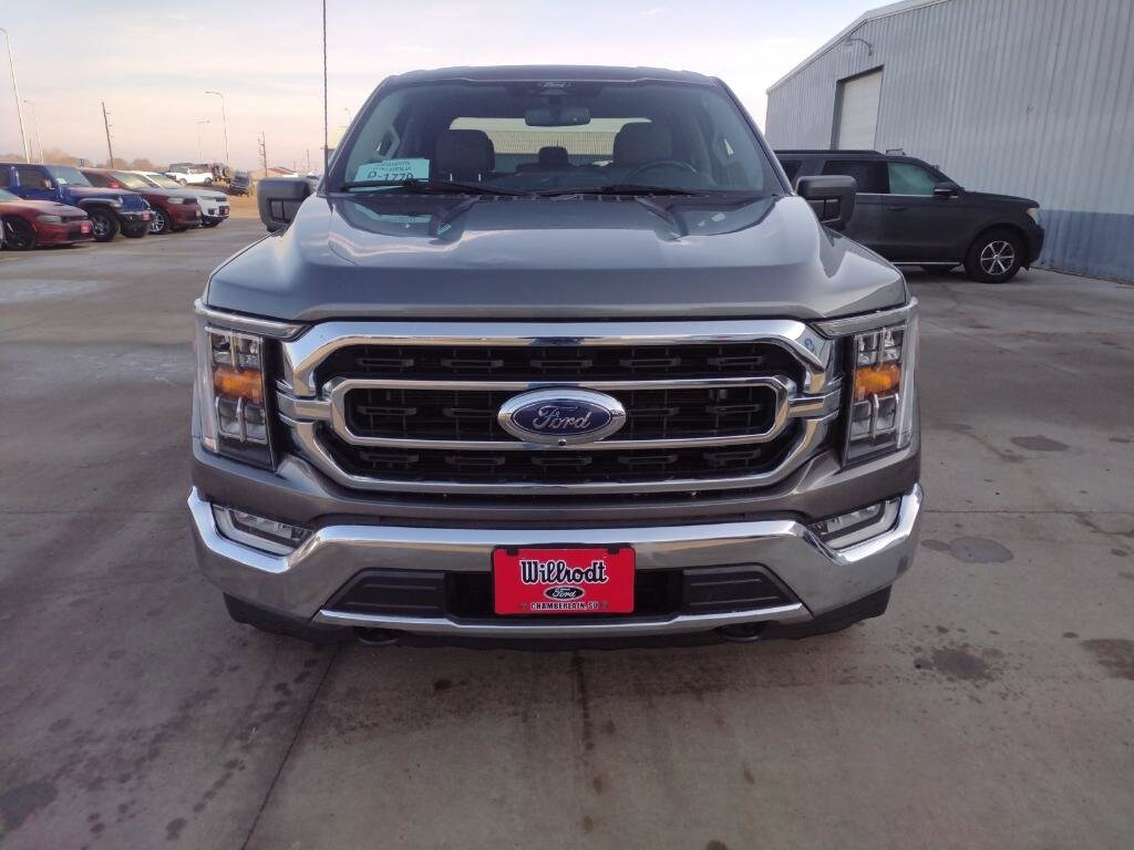 2022 Ford F-150 XLT photo 3