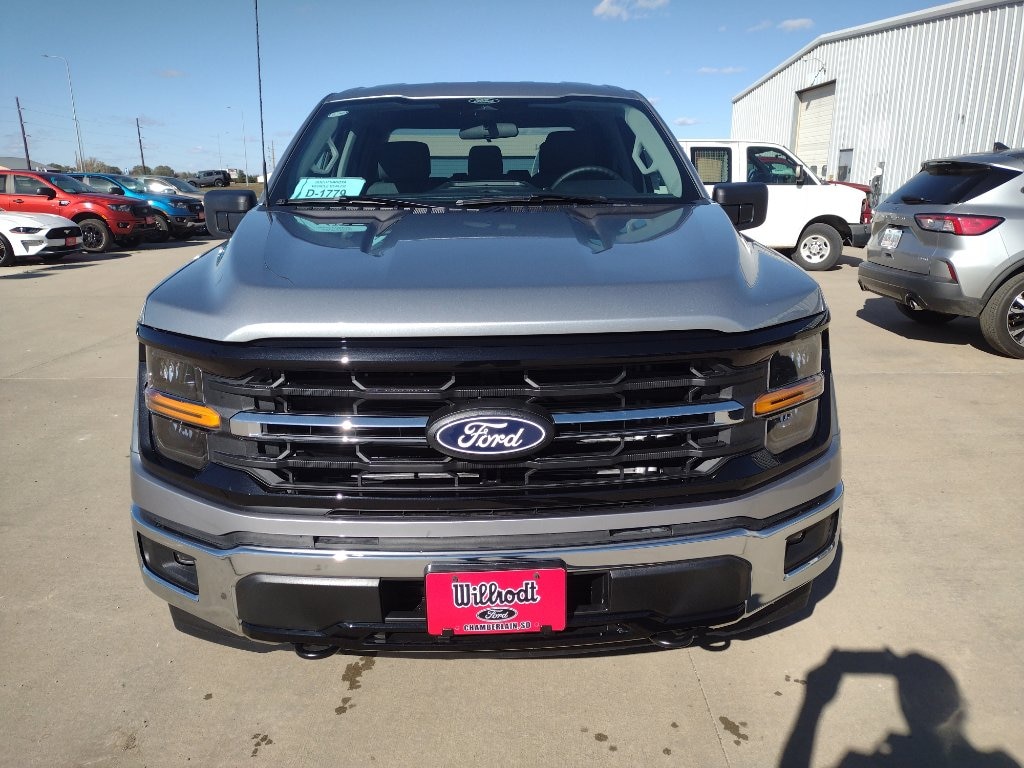 New 2025 Ford F-150 XLT XLT 4WD SuperCrew 5.5 Box