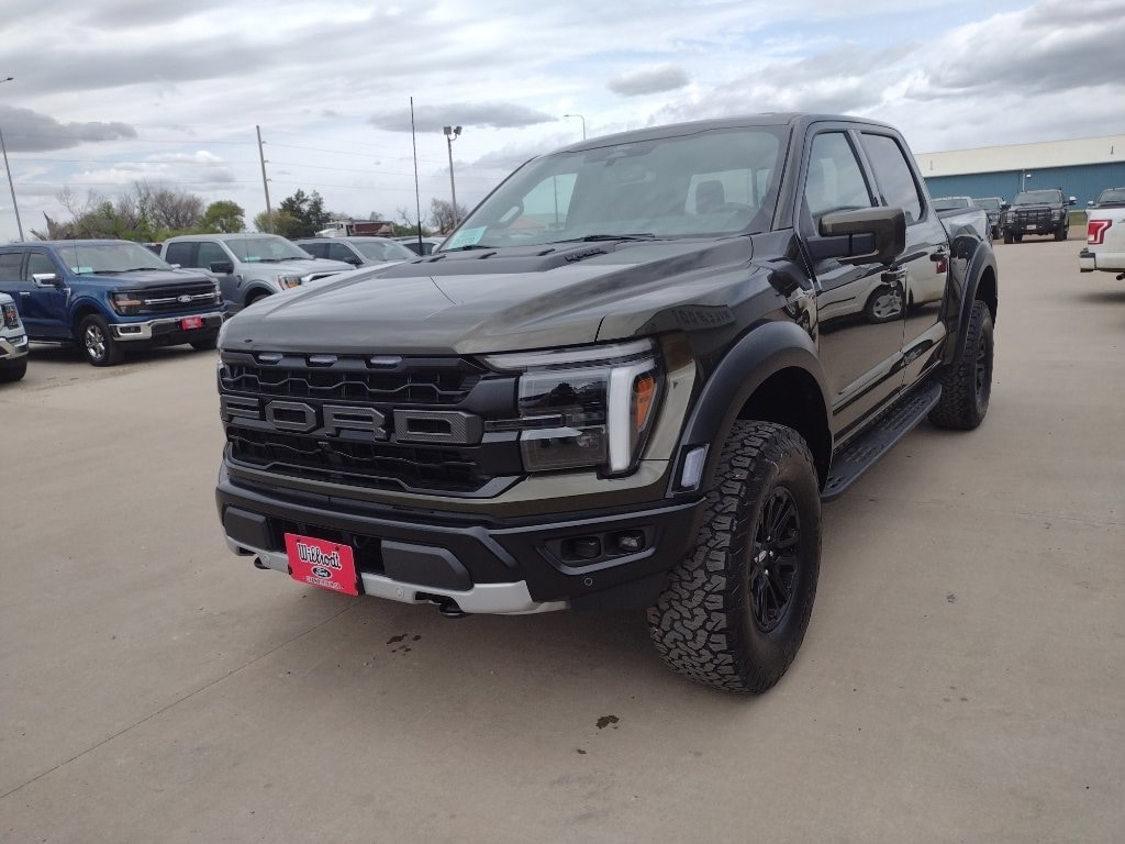 New 2026 Ford F-150 Raptor Raptor 4WD SuperCrew 5.5 Box
