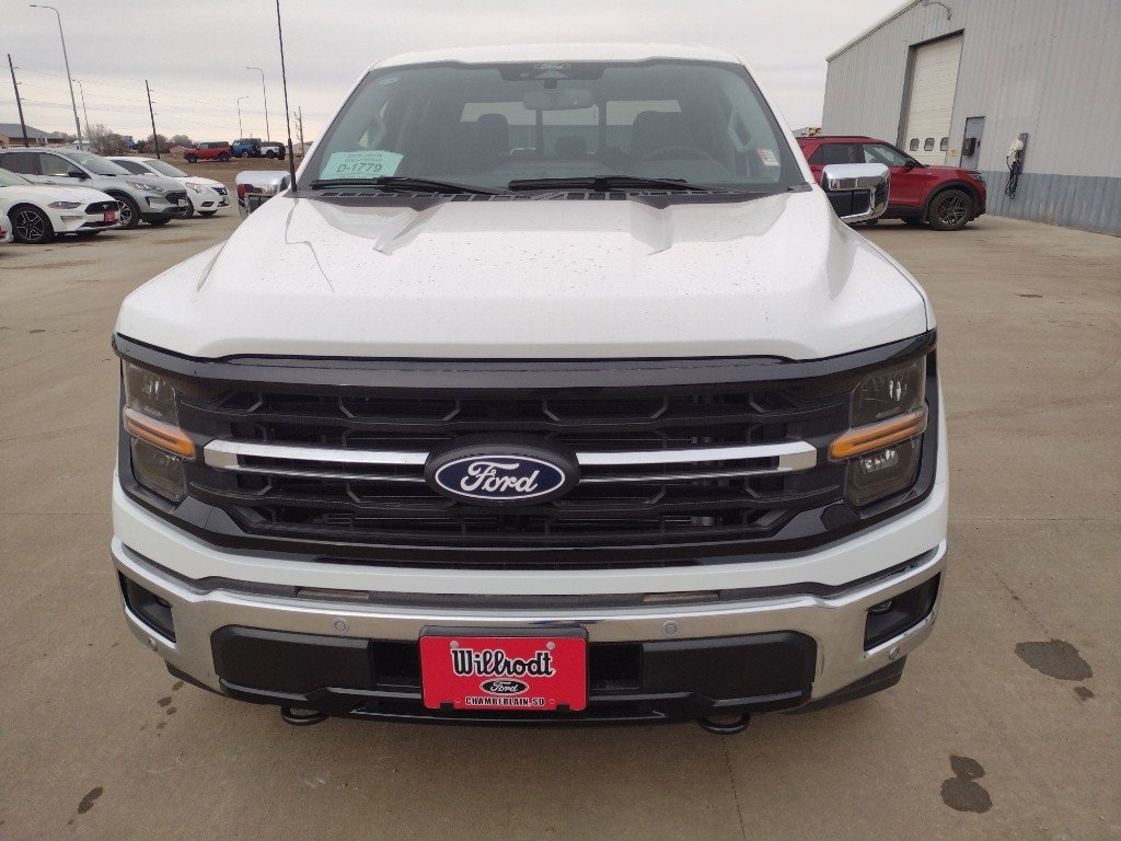 New 2025 Ford F-150 XLT XLT 4WD SuperCrew 5.5 Box