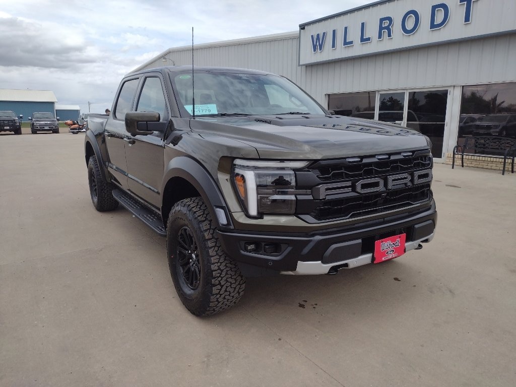 New 2026 Ford F-150 Raptor Raptor 4WD SuperCrew 5.5 Box