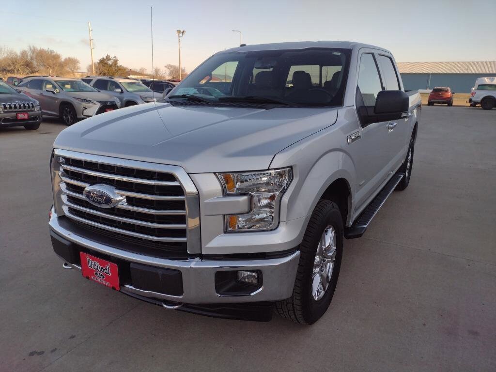 2017 Ford F-150 XLT photo 2