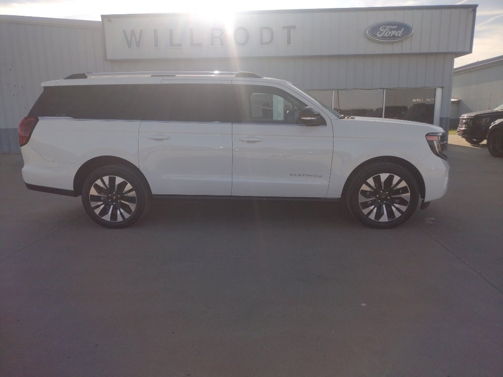 New 2026 Ford Expedition Max Platinum Platinum 4x4