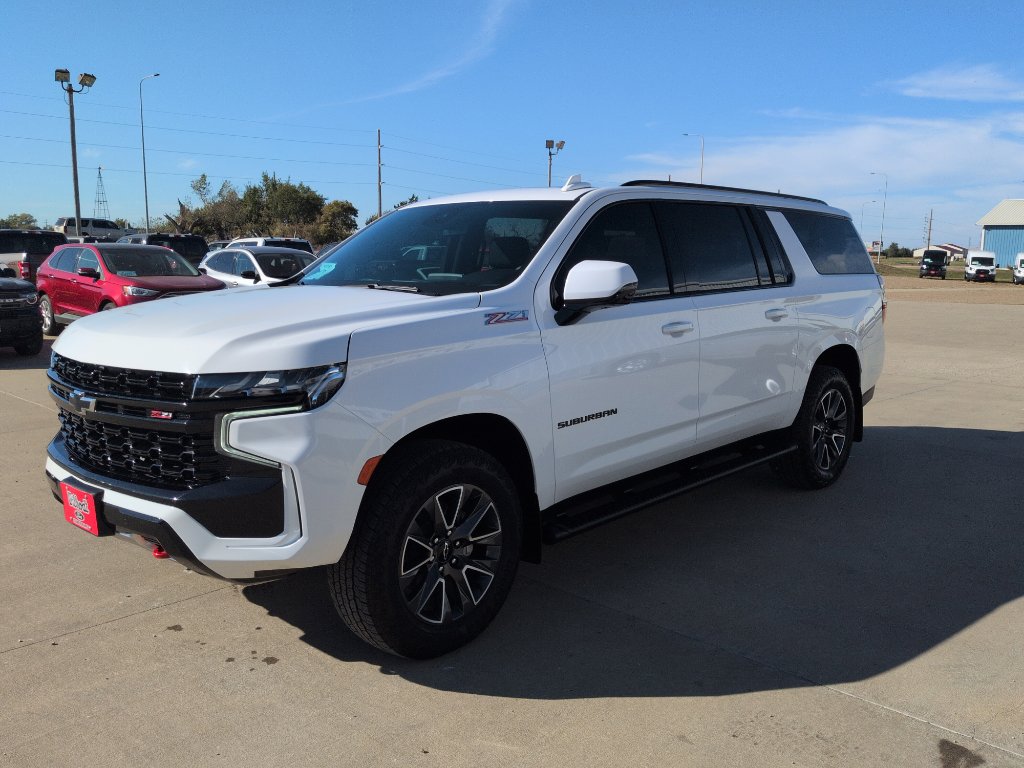 2024 Chevrolet Suburban Z71 photo 4
