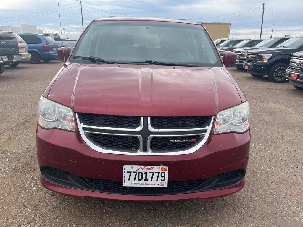 2014 Dodge Grand Caravan SXT photo 3