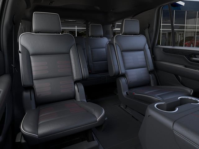 2026 GMC Yukon AT4 Ultimate - Photo 17