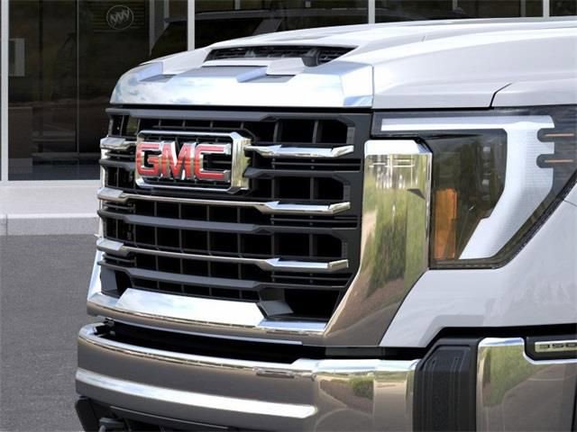 2026 GMC Sierra 3500HD Pro - Photo 13