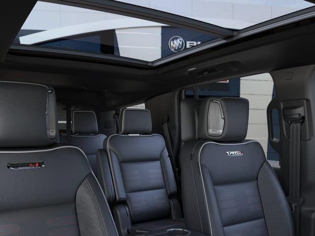 2026 GMC Yukon AT4 Ultimate - Photo 24