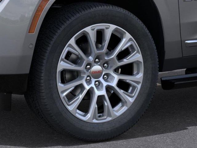 2026 GMC Yukon Denali - Photo 9